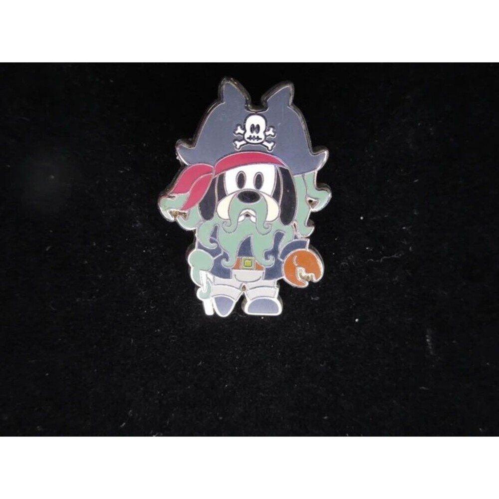 Disney Goofy Davy Jones Pirate Trading Pin 2007